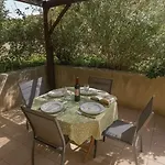 Magnifique Mini Terrasse Avec Wifi Piscine A Pied Vila