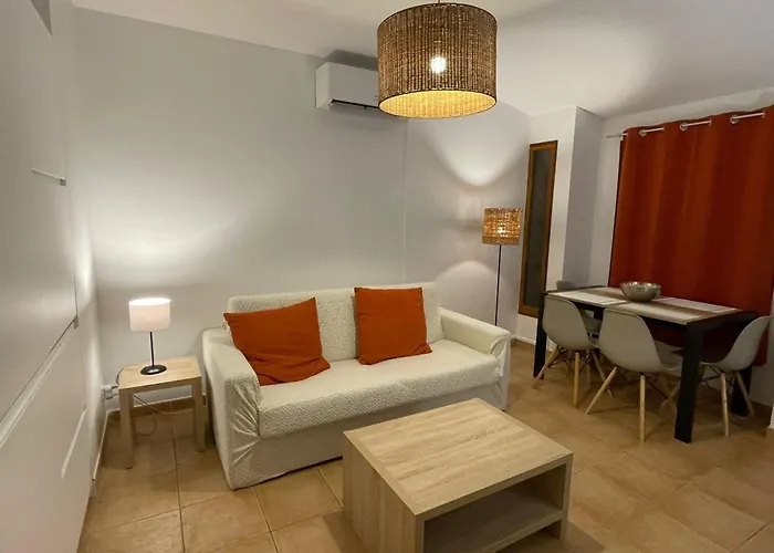 Magnifique Mini Terrasse Avec Wifi Piscine A Pied Serra-di-Ferro (Corsica)